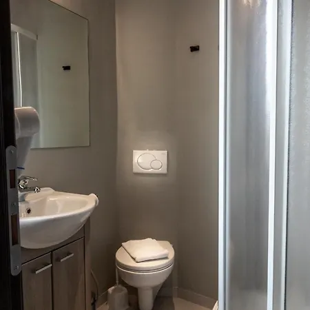 Plus Florence Hostel
