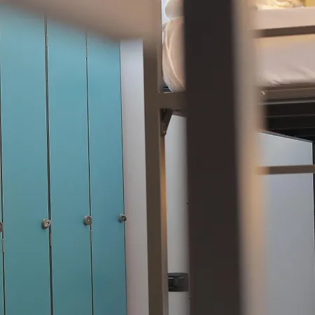 Hostel Plus Florence *