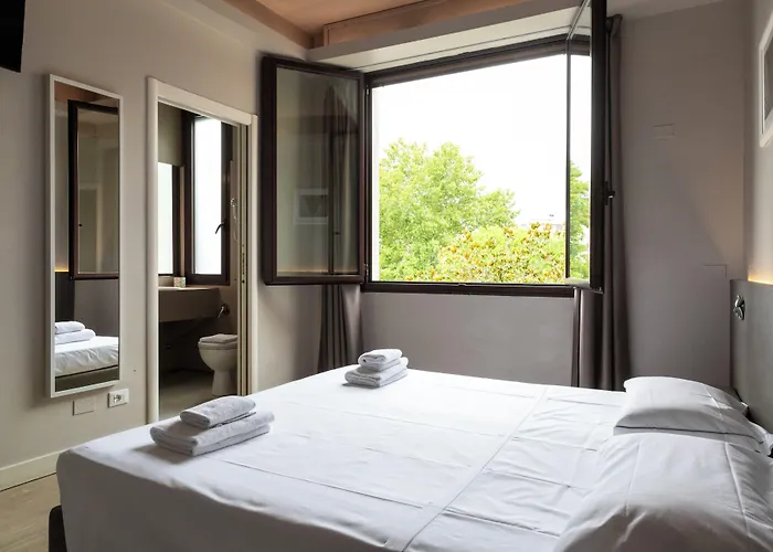 Plus Florence Hostel