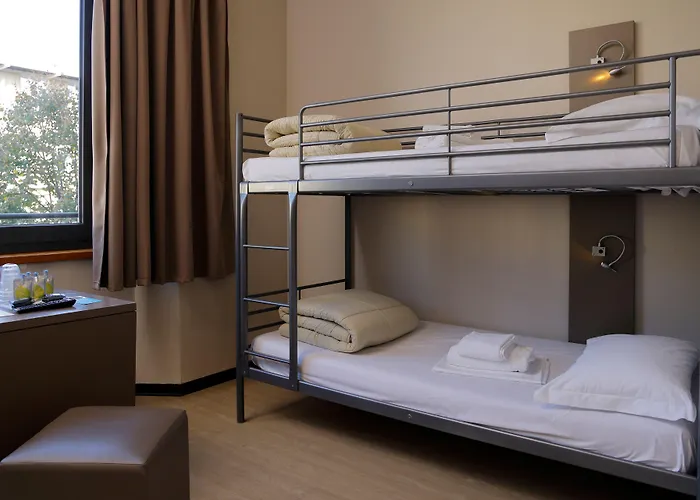 Plus Florence Hostel *